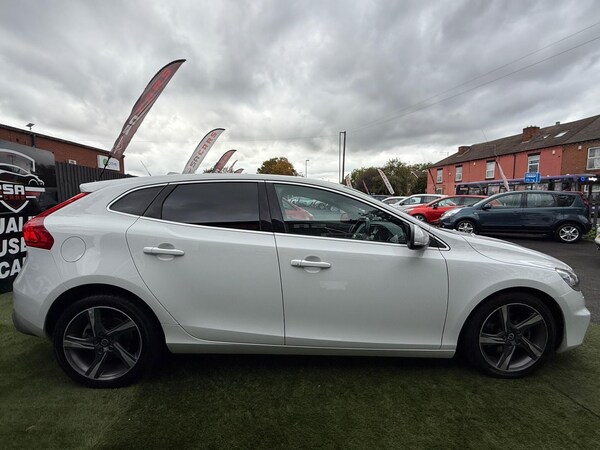 Used Volvo V40 2015 for sale - 76239612: Photo 16