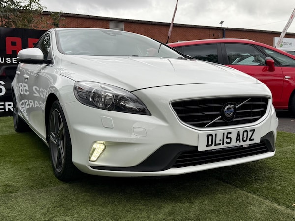 Used Volvo V40 2015 for sale - 76239612: Photo 18