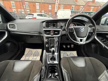 Used Volvo V40 2015 for sale - 76239612: Photo 2