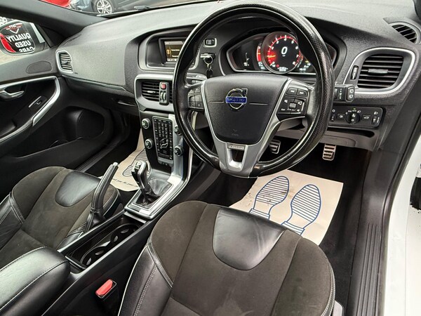 Used Volvo V40 2015 for sale - 76239612: Photo 3