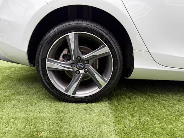 Used Volvo V40 2015 for sale - 76239612: Photo 53