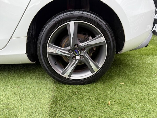 Used Volvo V40 2015 for sale - 76239612: Photo 55