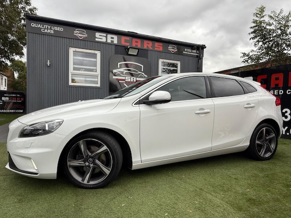 Used Volvo V40 2015 for sale - 76239612: Photo 7