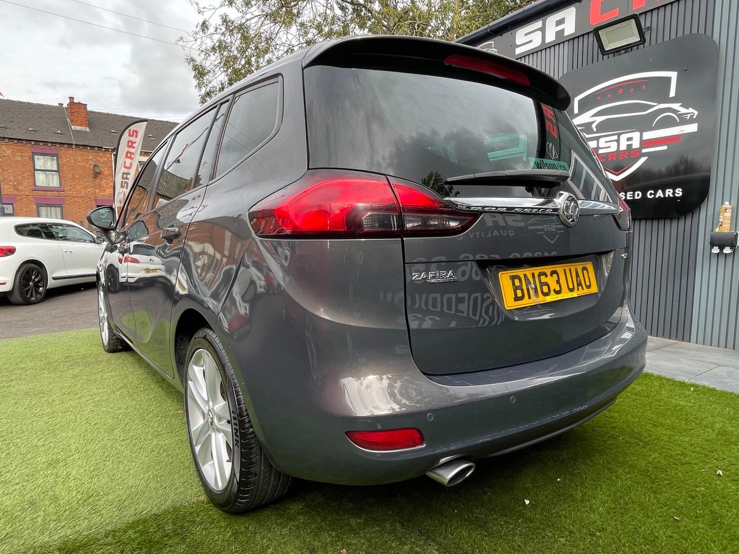 Used Vauxhall Zafira Tourer 2013 for sale - 76084226: Photo 11