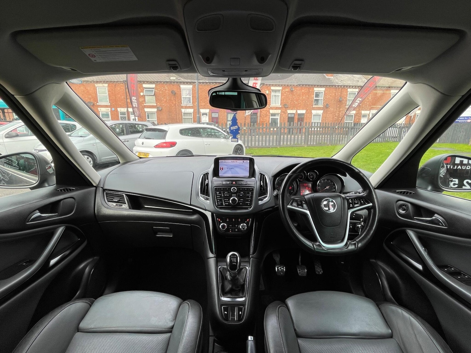 Used Vauxhall Zafira Tourer 2013 for sale - 76084226: Photo 38