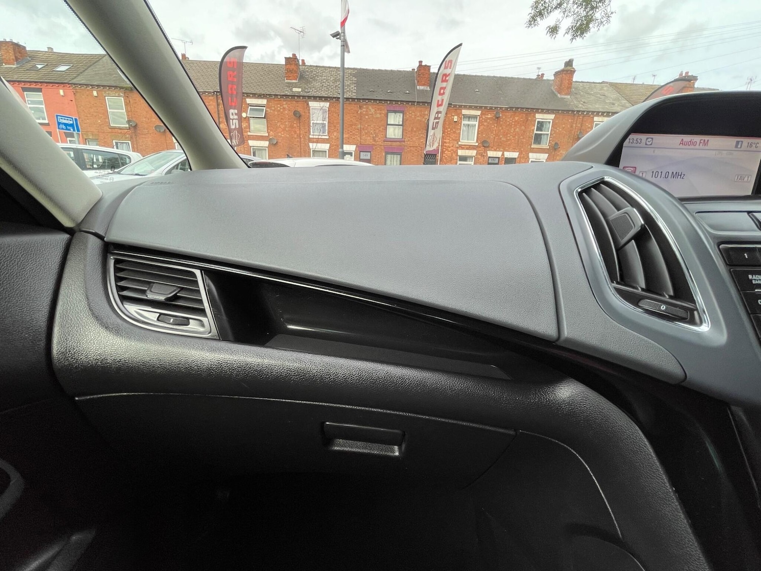 Used Vauxhall Zafira Tourer 2013 for sale - 76084226: Photo 40