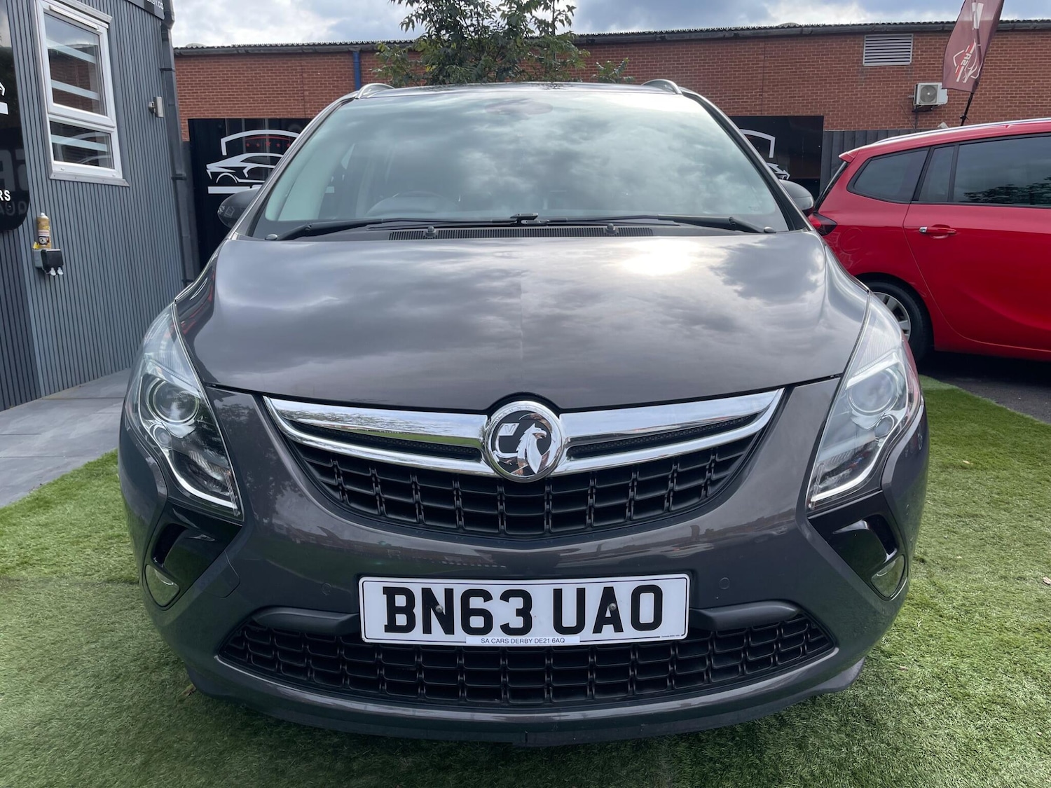 Used Vauxhall Zafira Tourer 2013 for sale - 76084226: Photo 6