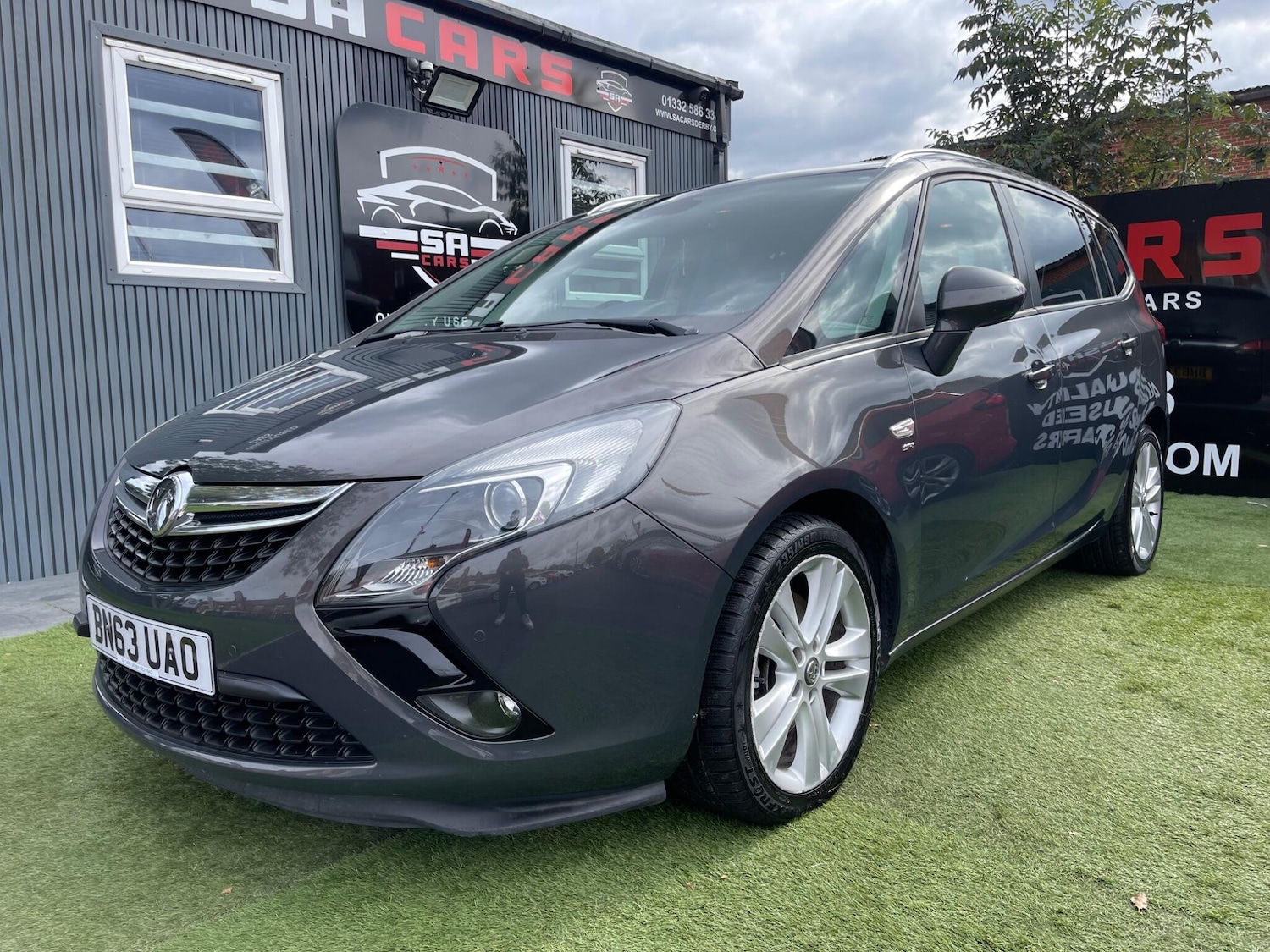 Used Vauxhall Zafira Tourer 2013 for sale - 76084226: Photo 7
