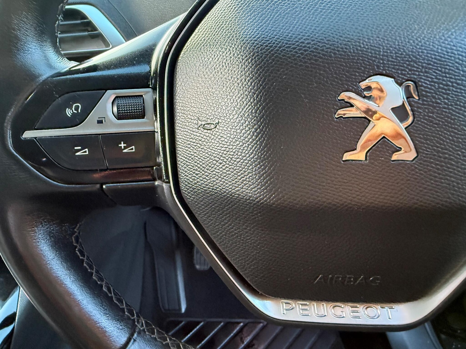 Used Peugeot 3008 2019 for sale - 76781212: Photo 25