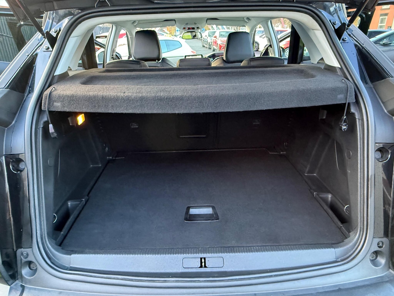 Used Peugeot 3008 2019 for sale - 76781212: Photo 35