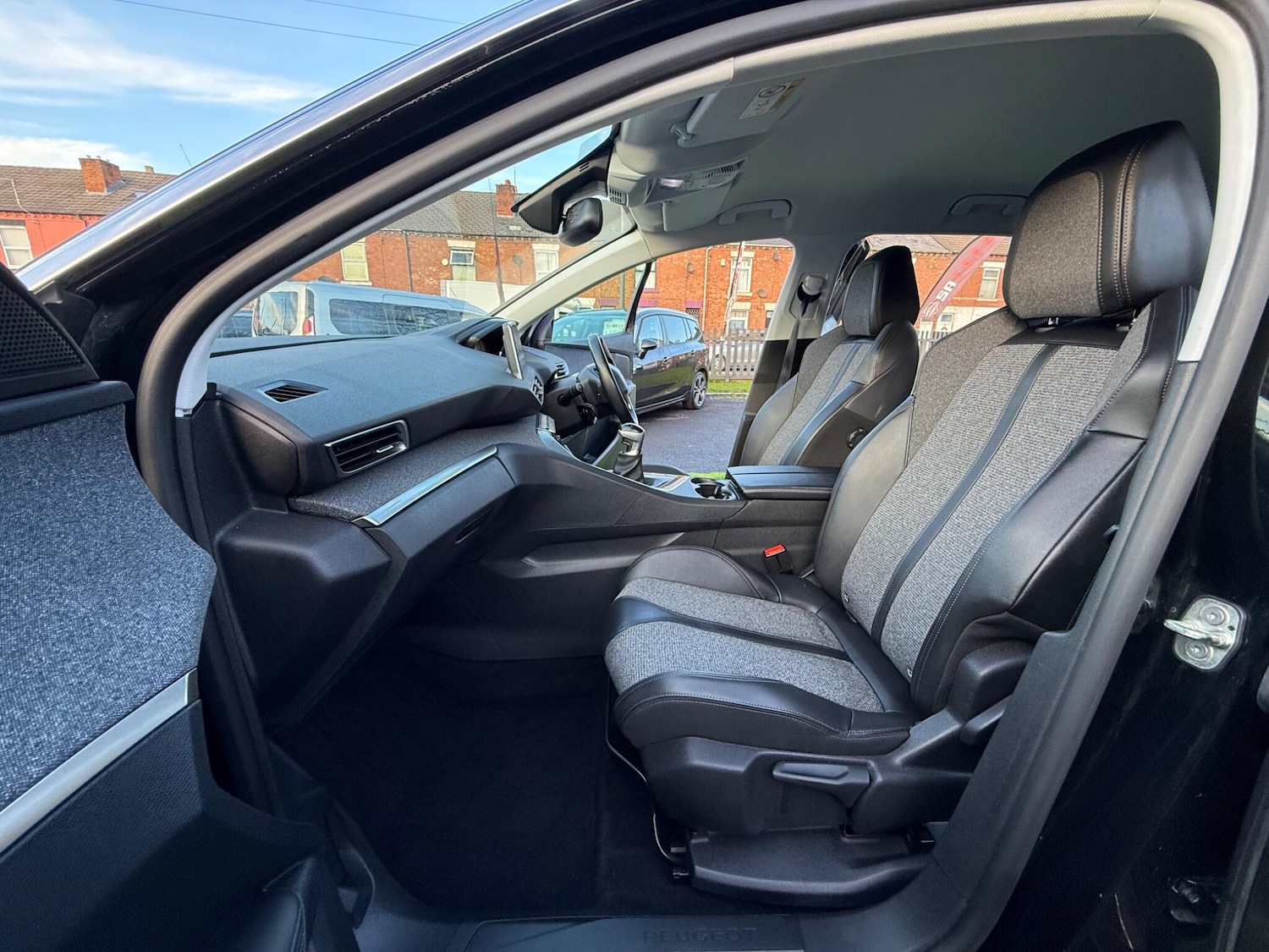 Used Peugeot 3008 2019 for sale - 76781212: Photo 38