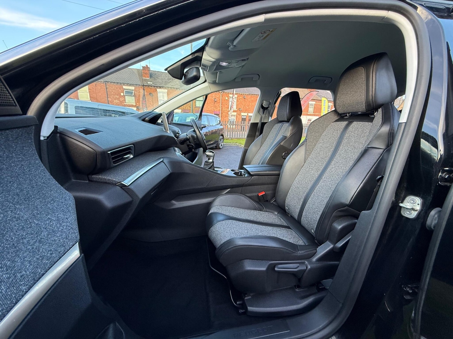 Used Peugeot 3008 2019 for sale - 76781212: Photo 39