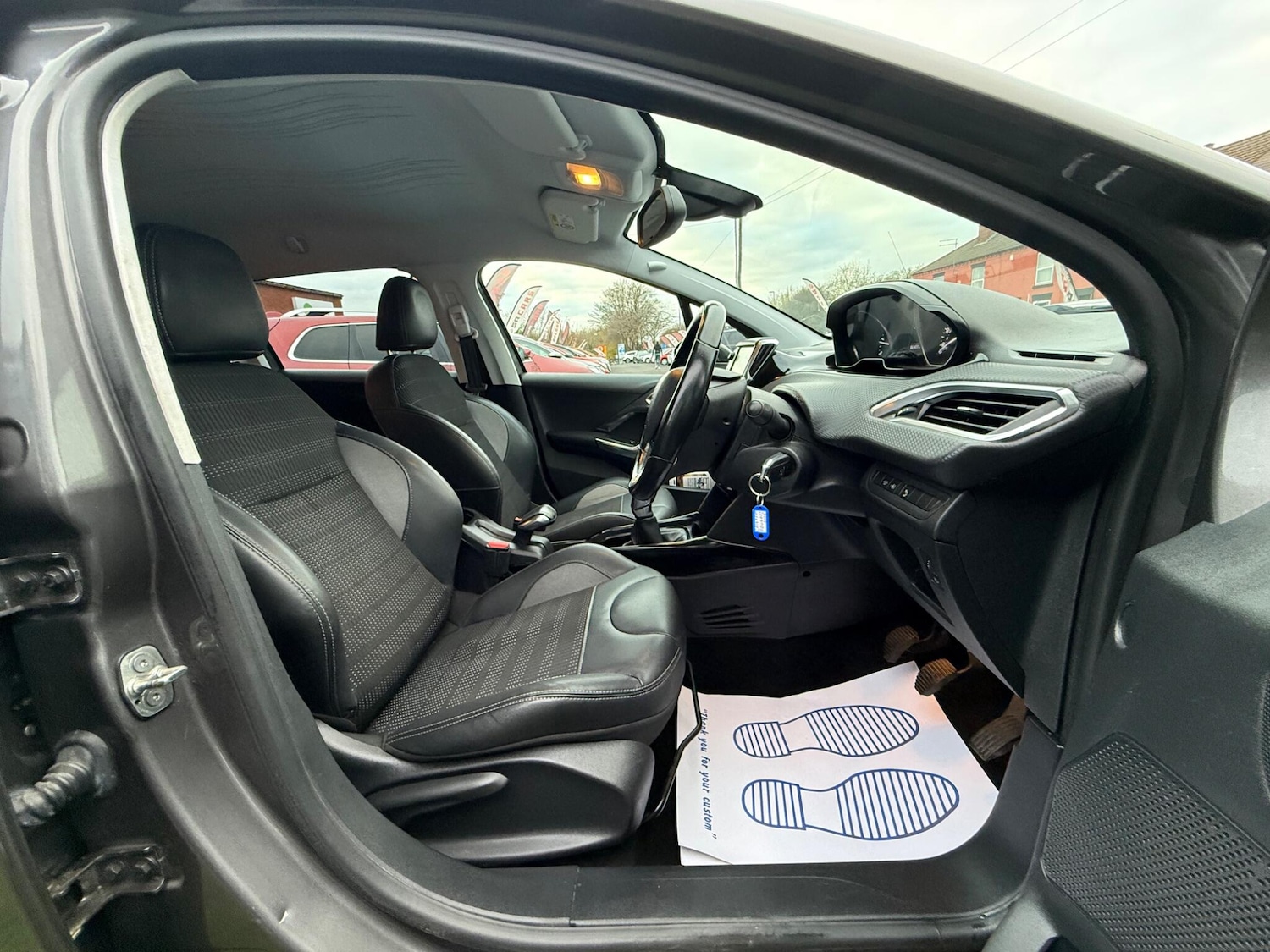 Used Peugeot 2008 2016 for sale - 76703600: Photo 22