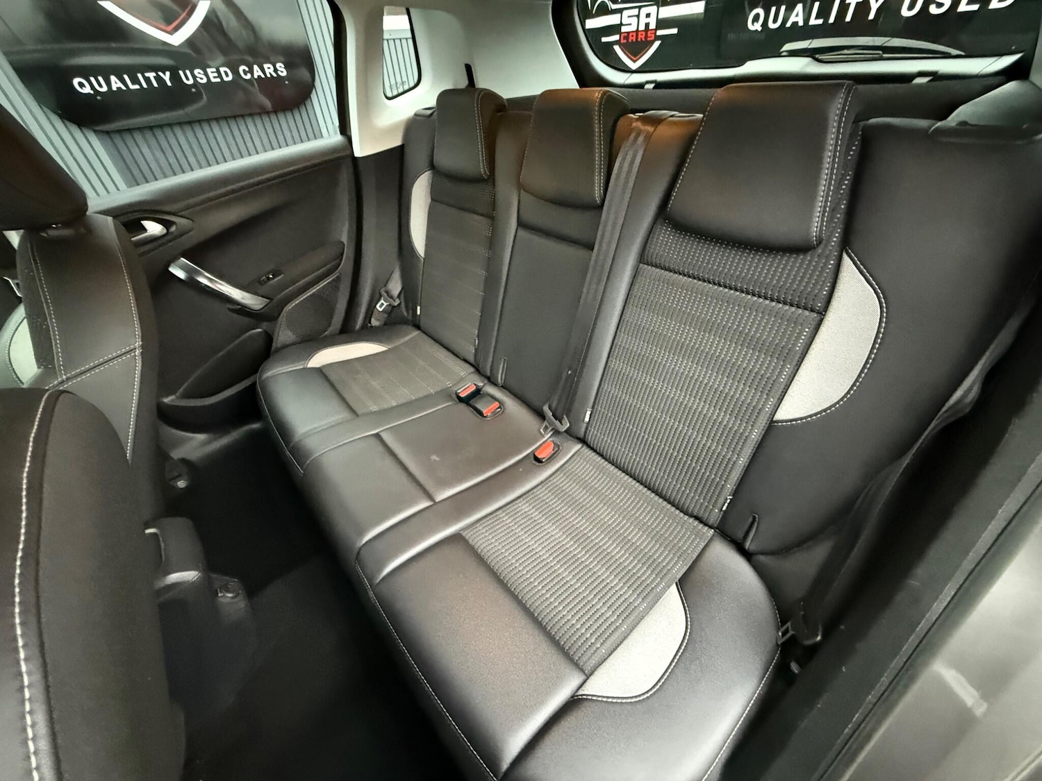 Used Peugeot 2008 2016 for sale - 76703600: Photo 28