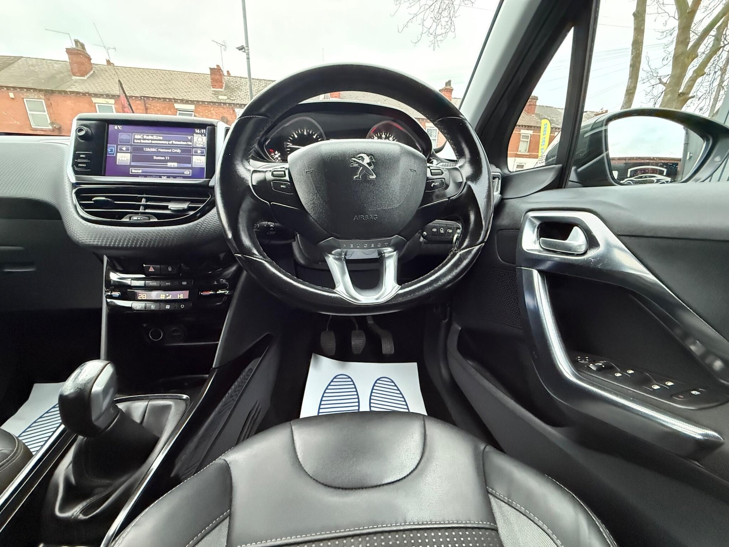 Used Peugeot 2008 2016 for sale - 76703600: Photo 3