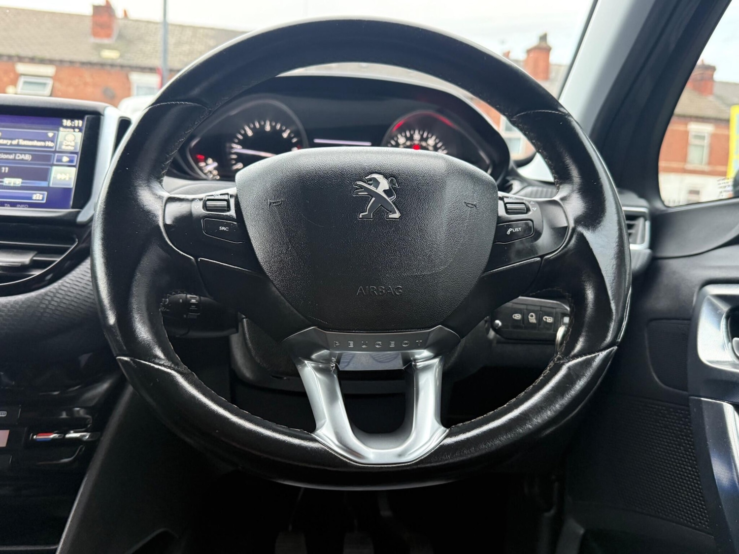 Used Peugeot 2008 2016 for sale - 76703600: Photo 38
