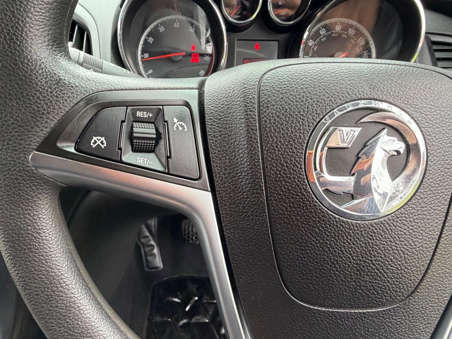 Used Vauxhall Astra 2012 for sale - 78086495: Photo 19