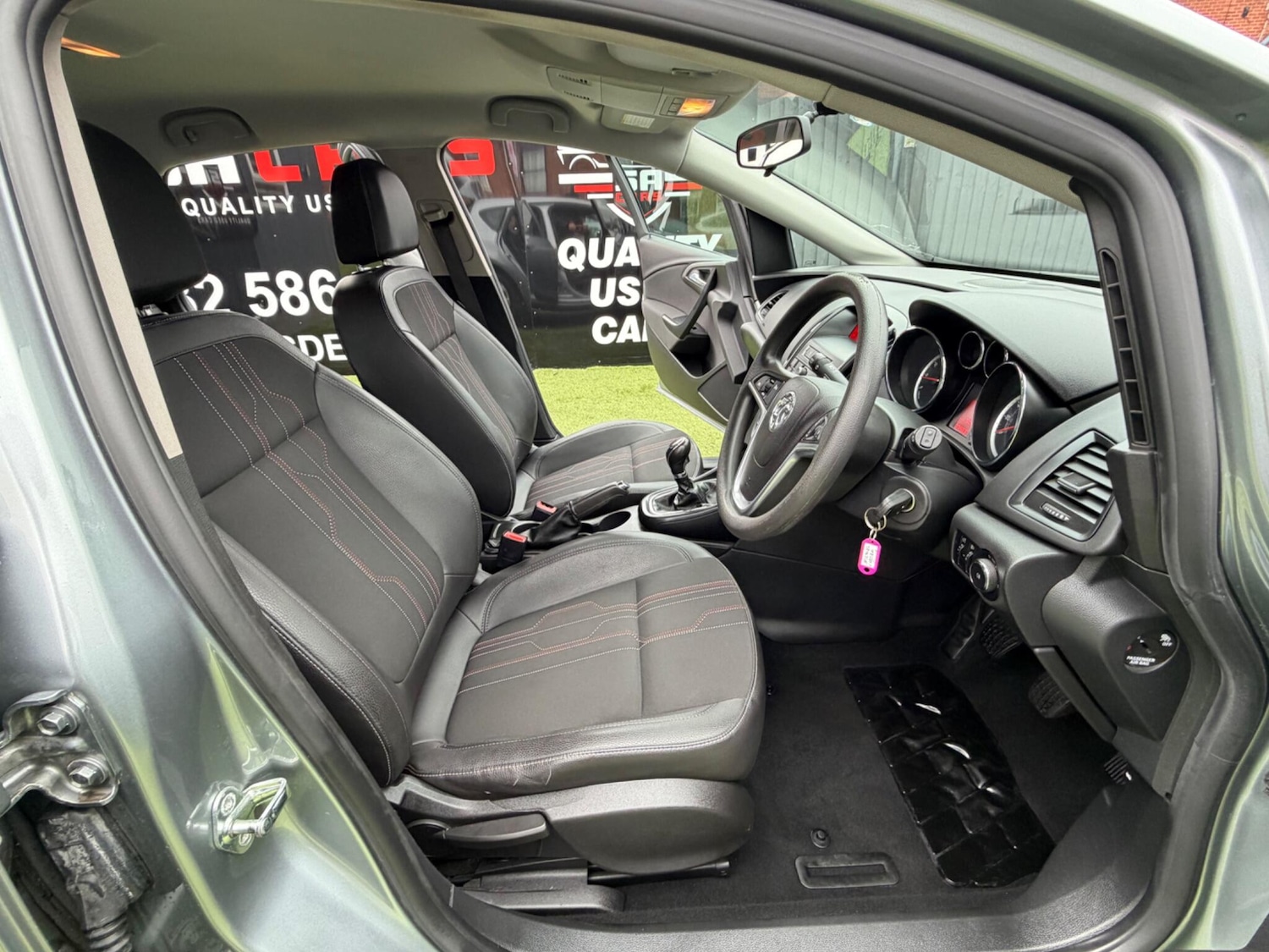 Used Vauxhall Astra 2012 for sale - 78086495: Photo 25