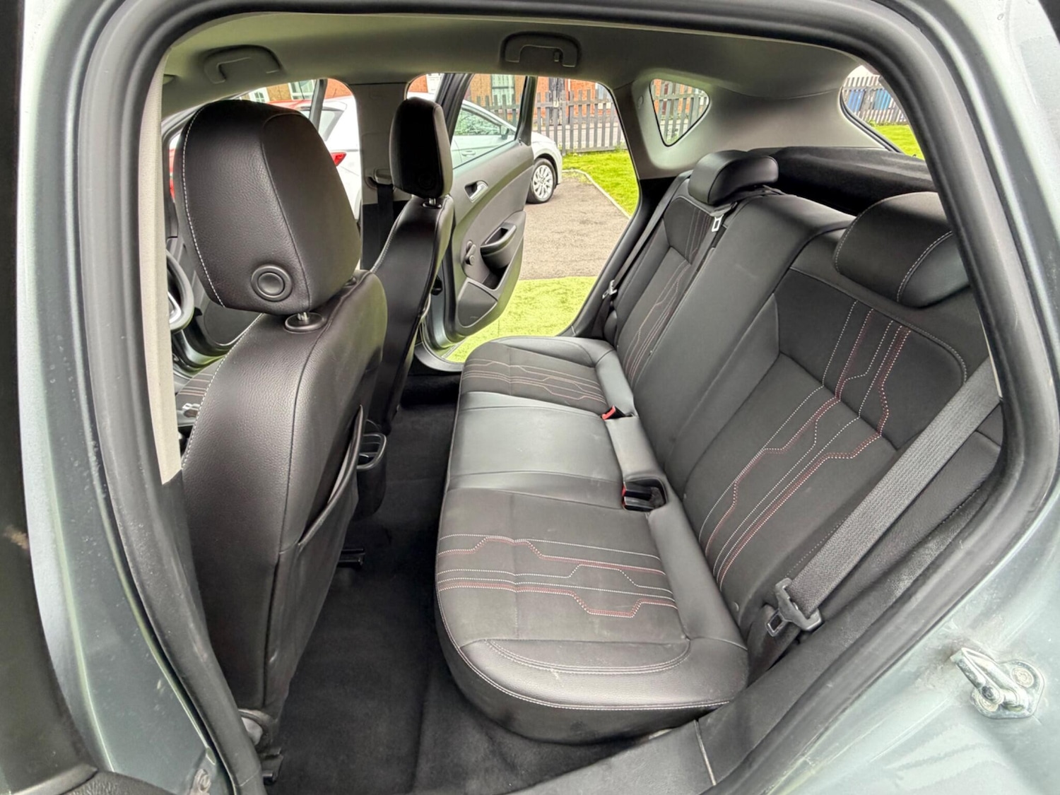 Used Vauxhall Astra 2012 for sale - 78086495: Photo 32