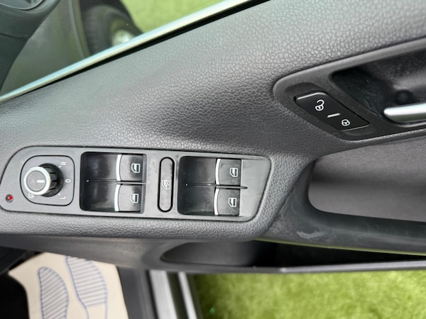 Used Volkswagen Tiguan 2014 for sale - 76250979: Photo 28