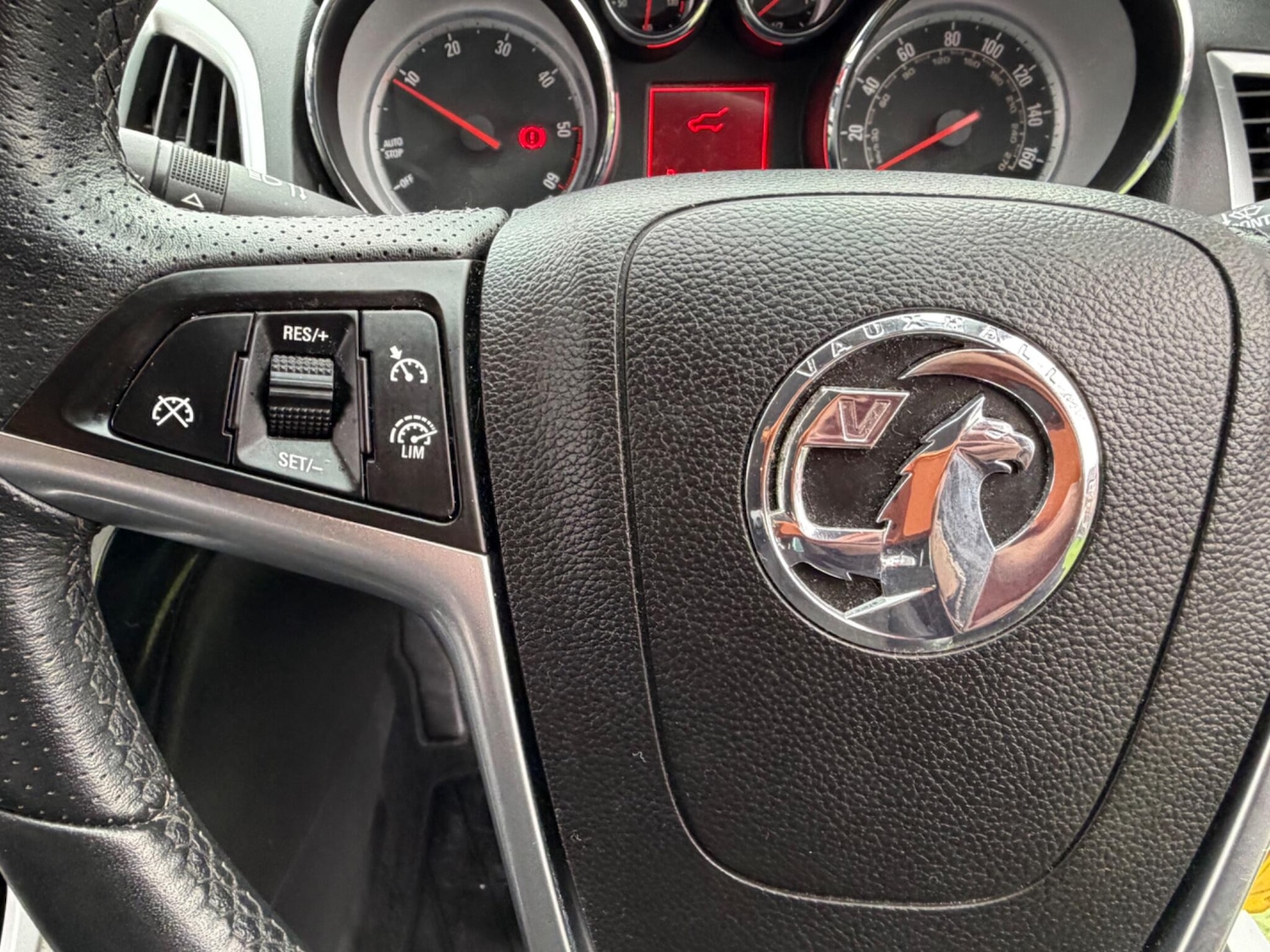 Used Vauxhall Astra GTC 2014 for sale - 77695326: Photo 21