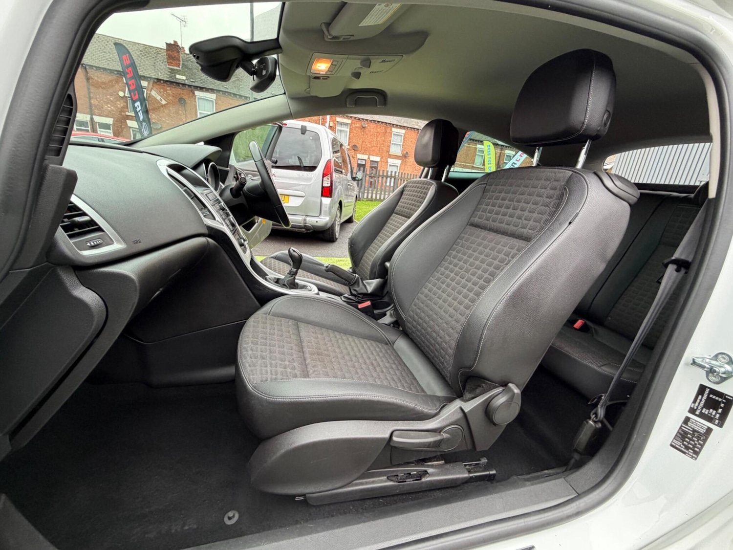 Used Vauxhall Astra GTC 2014 for sale - 77695326: Photo 29