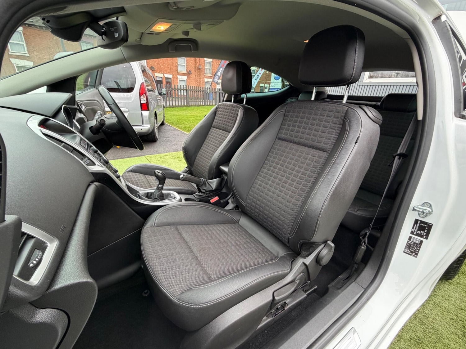 Used Vauxhall Astra GTC 2014 for sale - 77695326: Photo 30