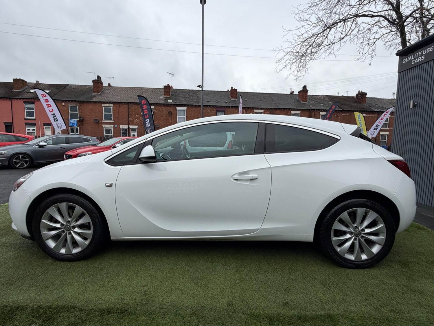 Used Vauxhall Astra GTC 2014 for sale - 77695326: Photo 8