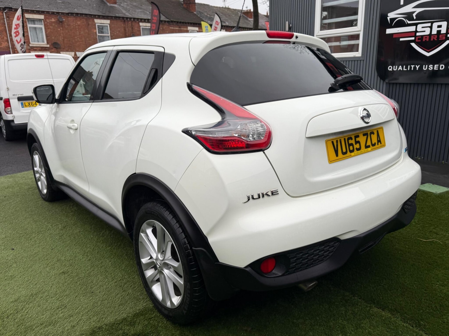 Used Nissan Juke 2015 for sale - 76703607: Photo 14
