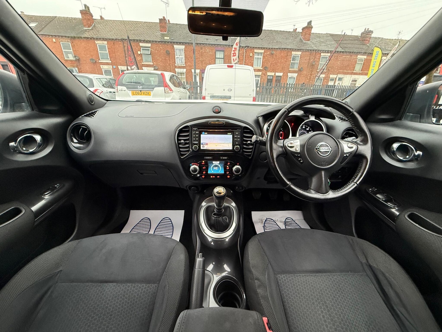 Used Nissan Juke 2015 for sale - 76703607: Photo 2