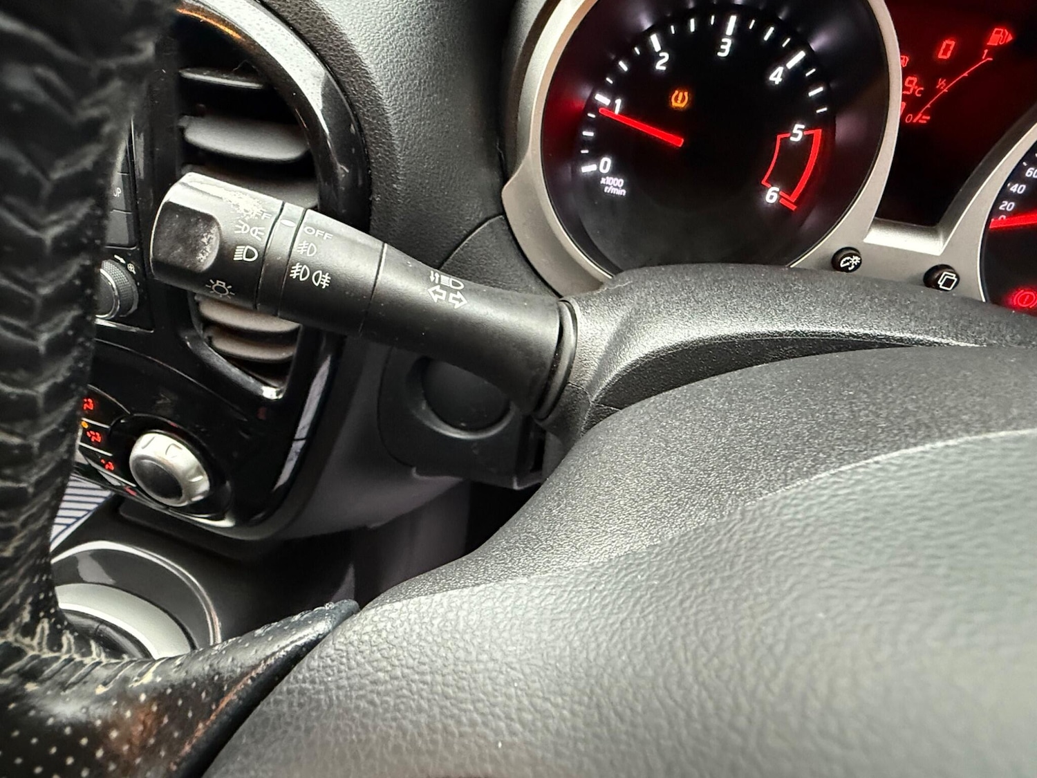 Used Nissan Juke 2015 for sale - 76703607: Photo 23