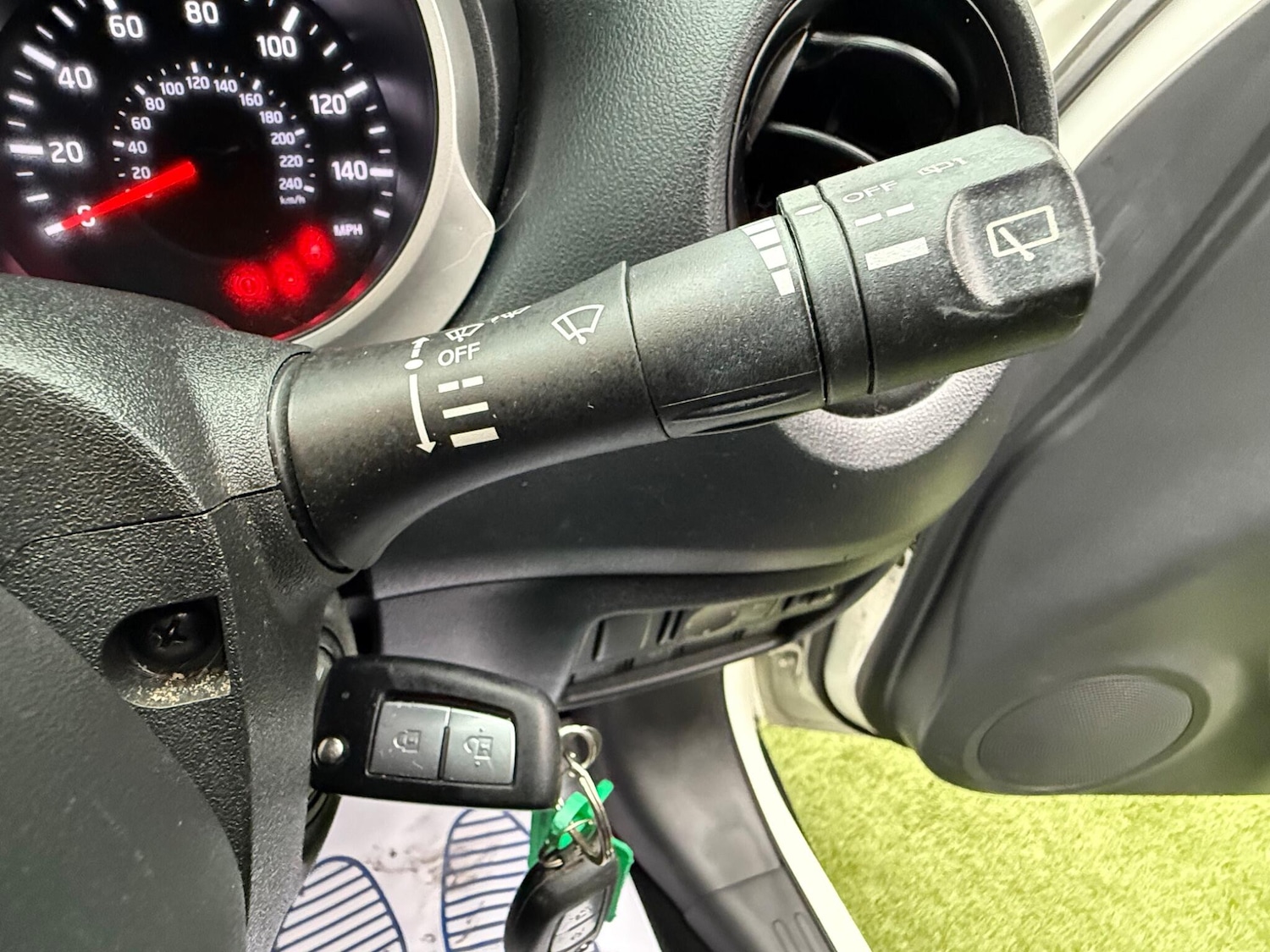 Used Nissan Juke 2015 for sale - 76703607: Photo 24