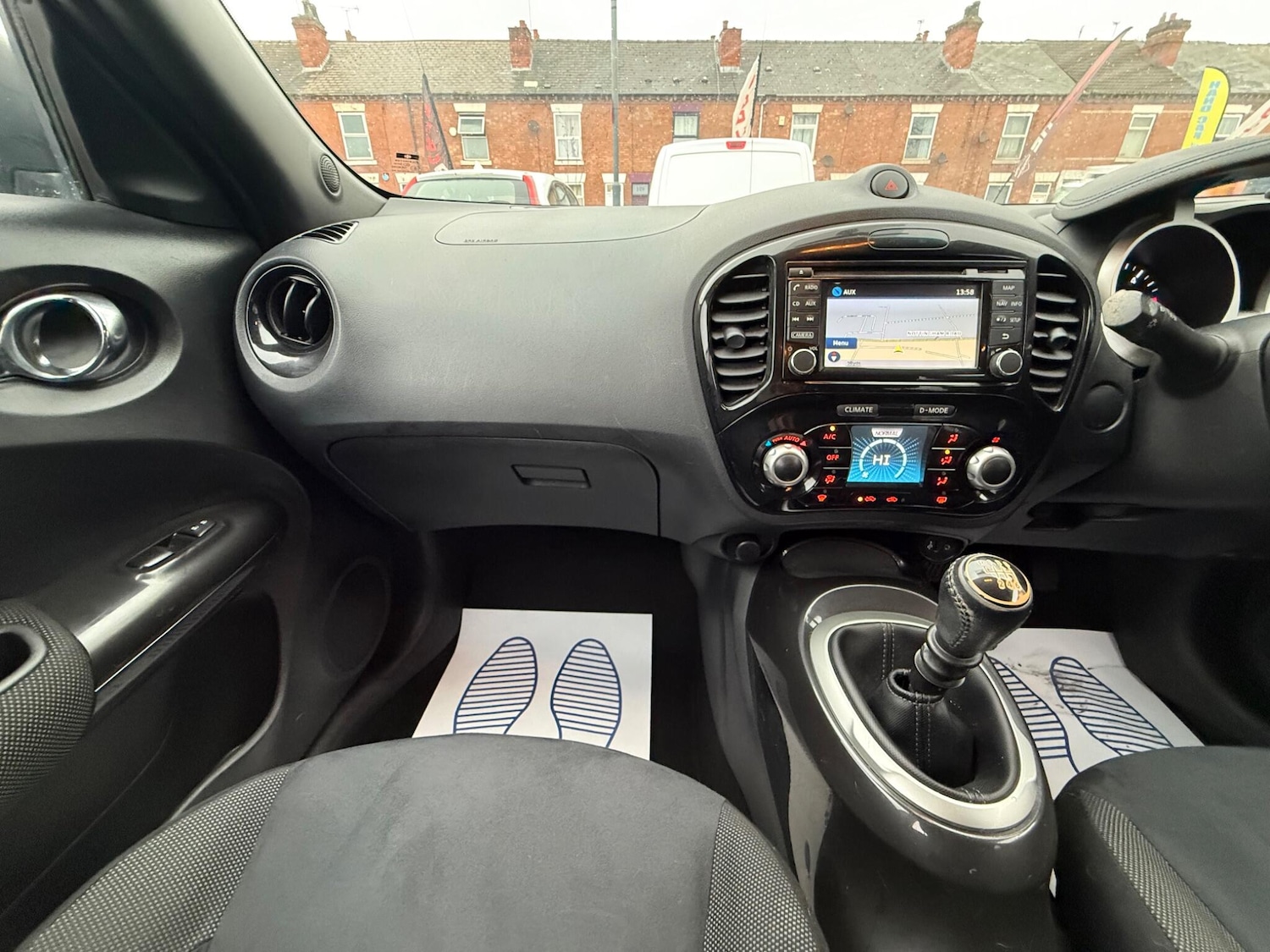 Used Nissan Juke 2015 for sale - 76703607: Photo 28