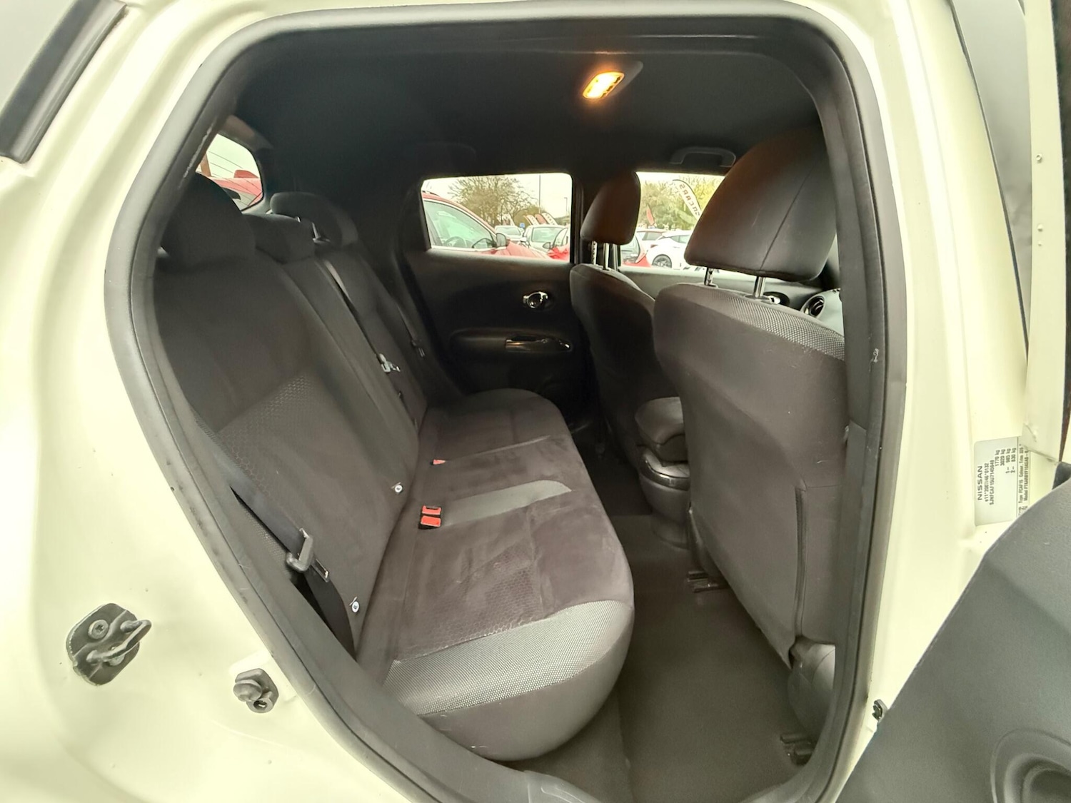 Used Nissan Juke 2015 for sale - 76703607: Photo 5