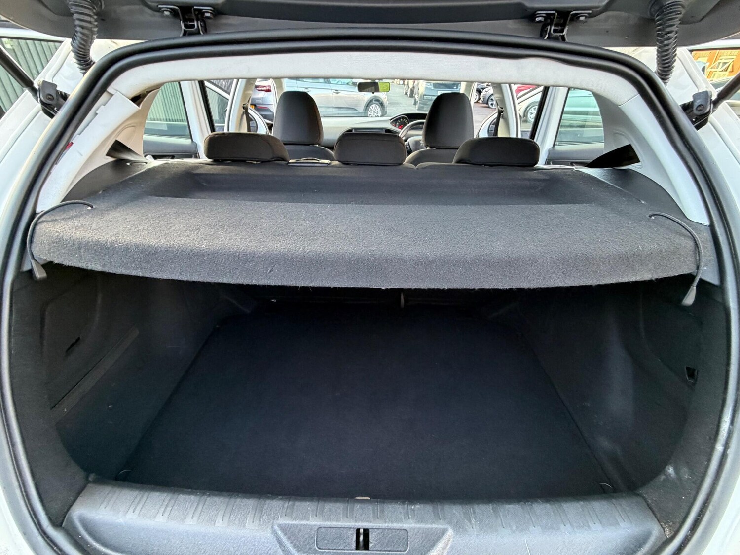 Used Peugeot 308 2019 for sale - 77132084: Photo 38