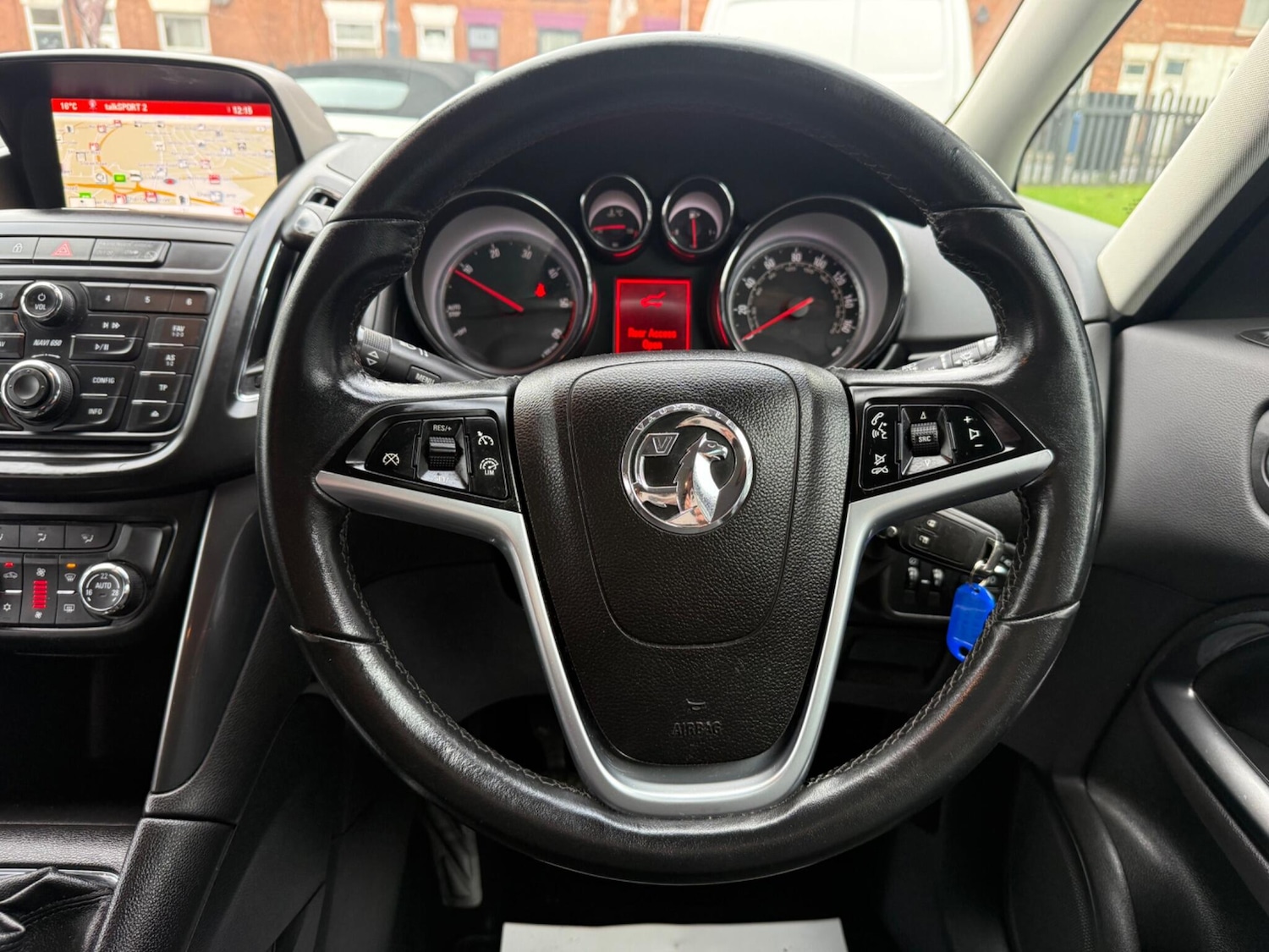 Used Vauxhall Zafira 2016 for sale - 76457357: Photo 22