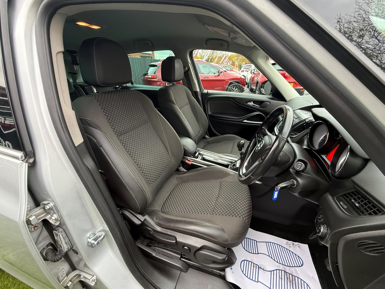 Used Vauxhall Zafira 2016 for sale - 76457357: Photo 40