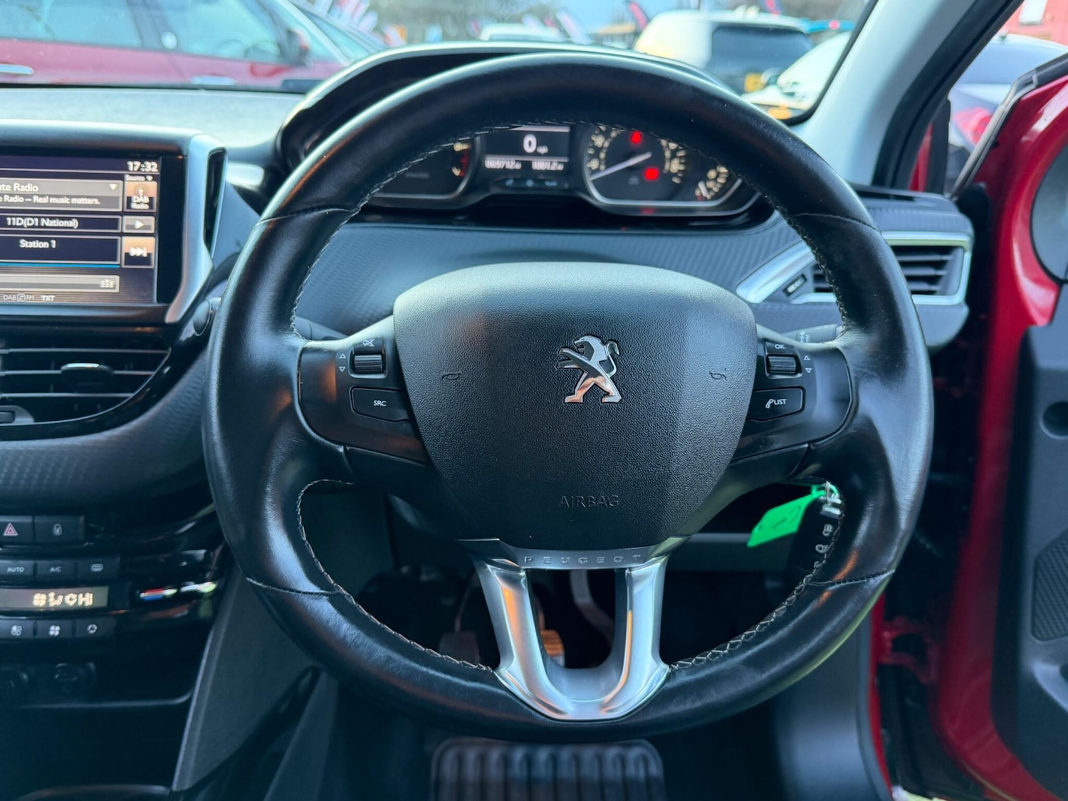 Used Peugeot 2008 2017 for sale - 77892071: Photo 18