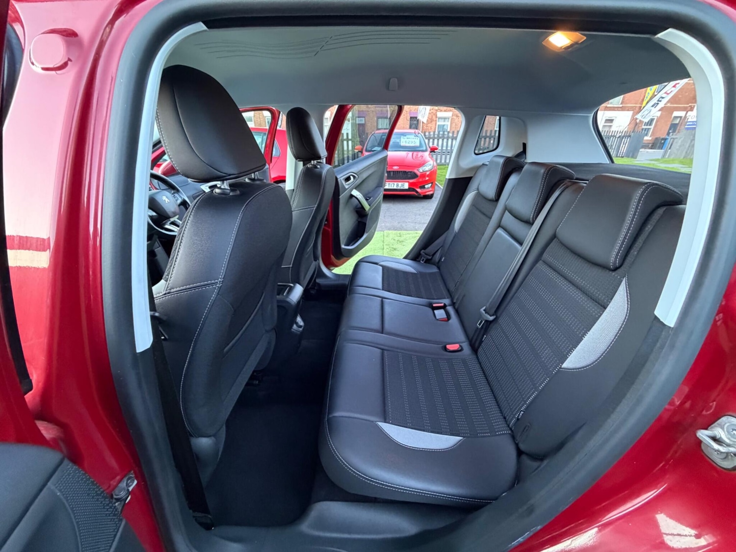 Used Peugeot 2008 2017 for sale - 77892071: Photo 34