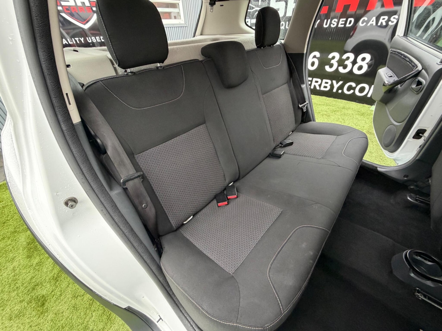 Used Dacia Duster 2013 for sale - 77695712: Photo 33