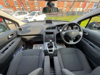 Used Peugeot 5008 2015 for sale - 74465326: Photo