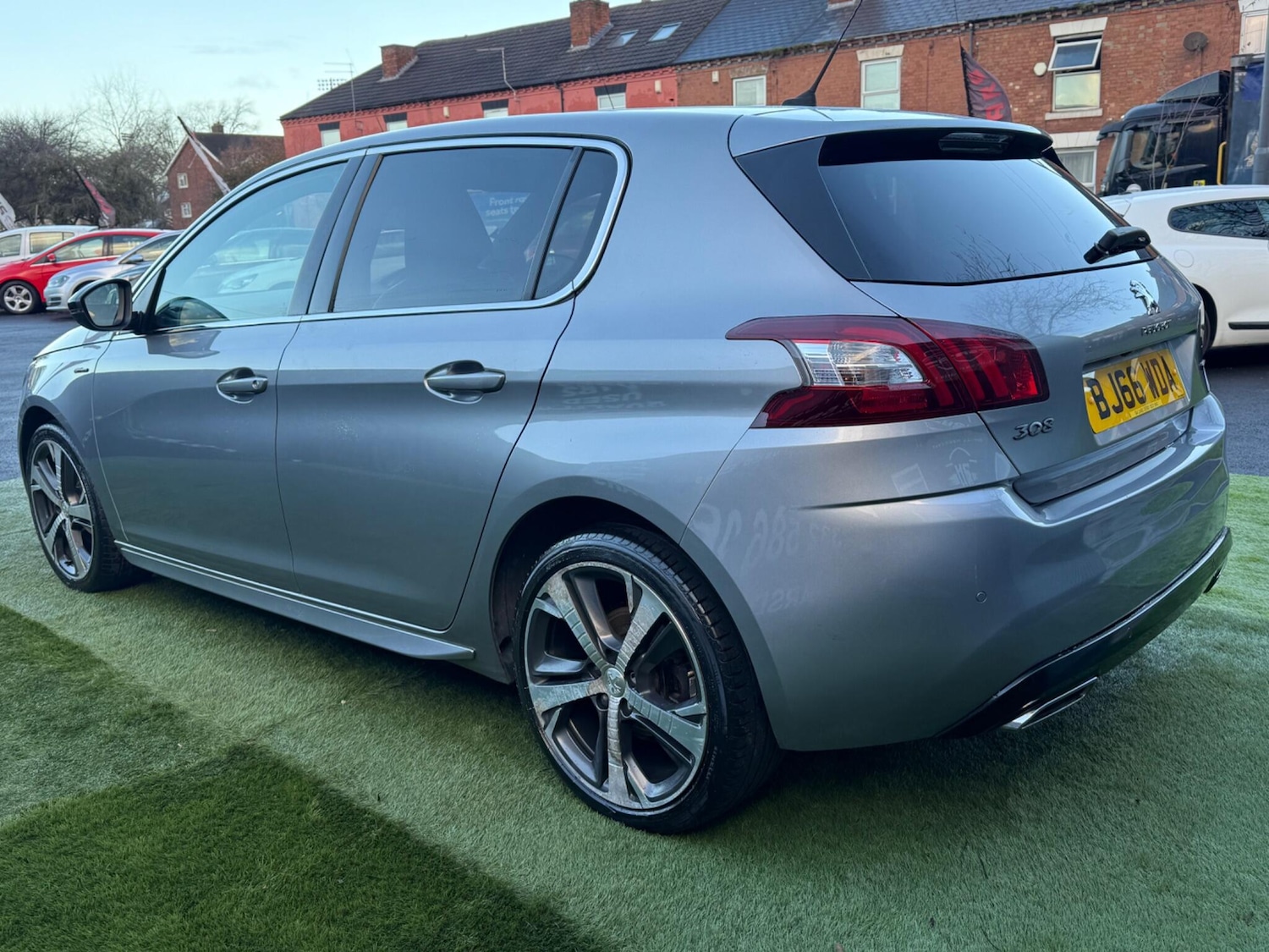 Used Peugeot 308 2016 for sale - 76898838: Photo 16
