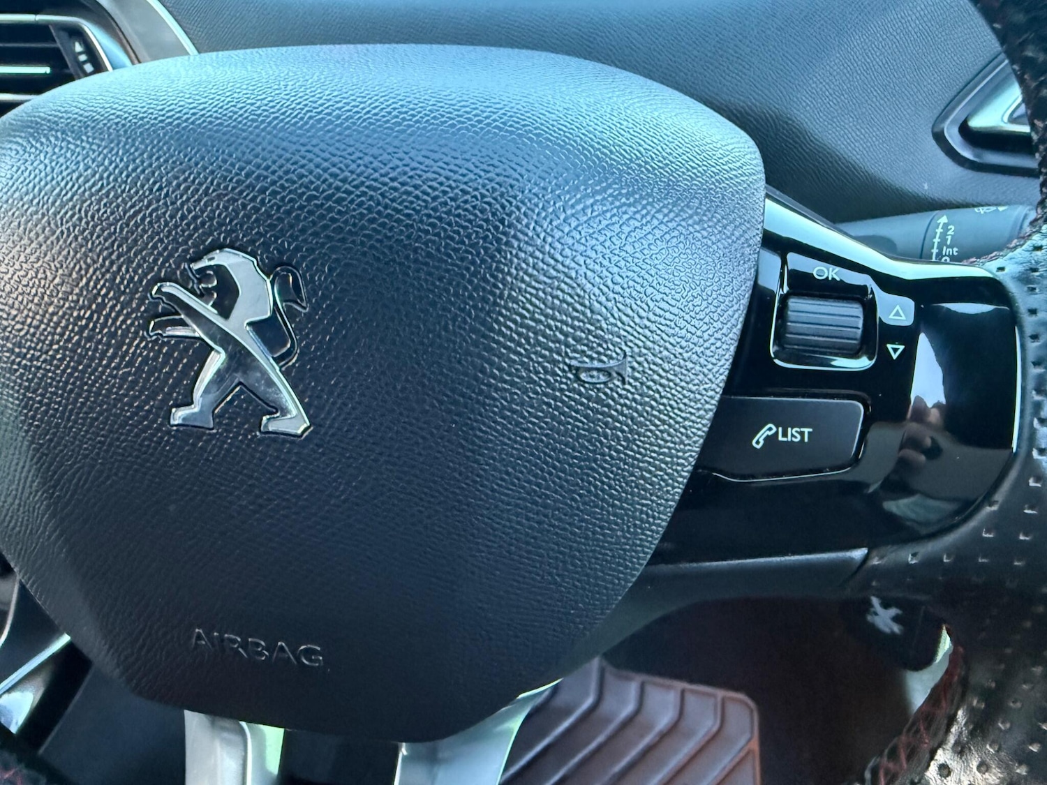 Used Peugeot 308 2016 for sale - 76898838: Photo 22