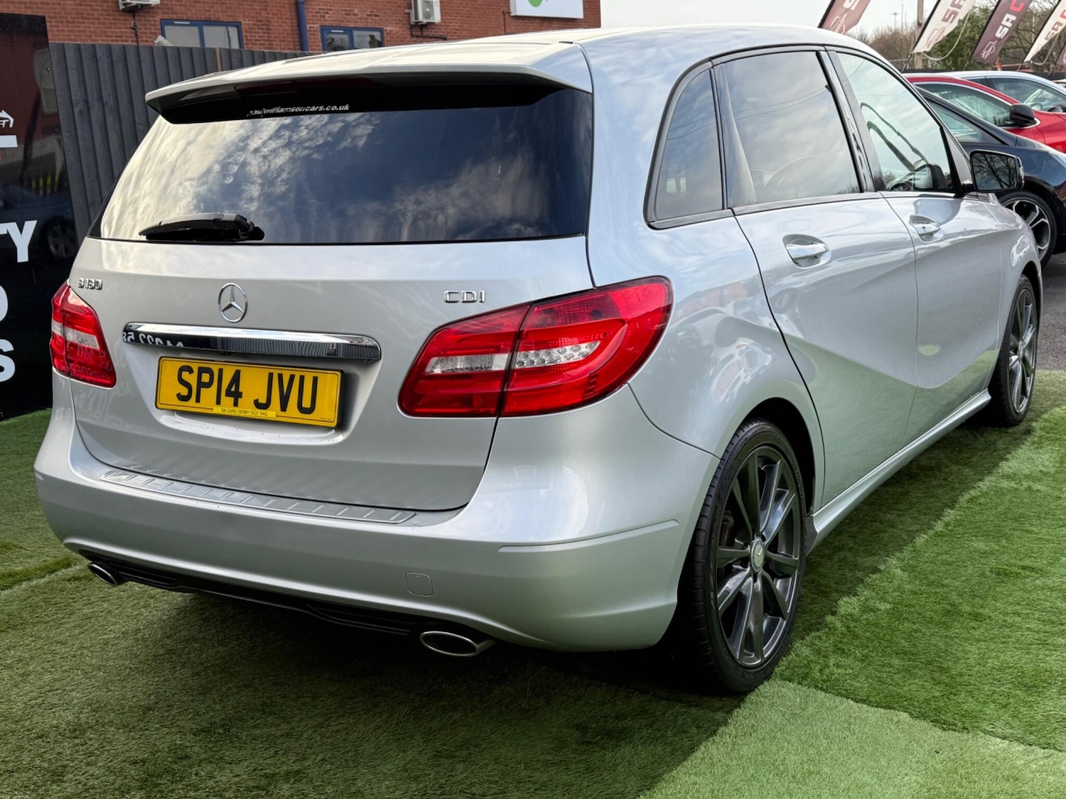 Used Mercedes-Benz B Class 2014 for sale - 76976761: Photo 14