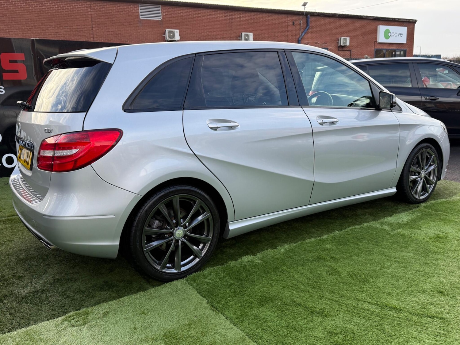 Used Mercedes-Benz B Class 2014 for sale - 76976761: Photo 17