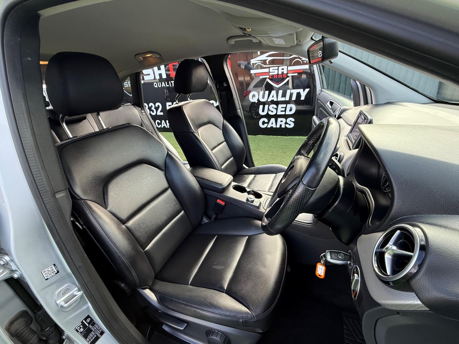 Used Mercedes-Benz B Class 2014 for sale - 76976761: Photo 28