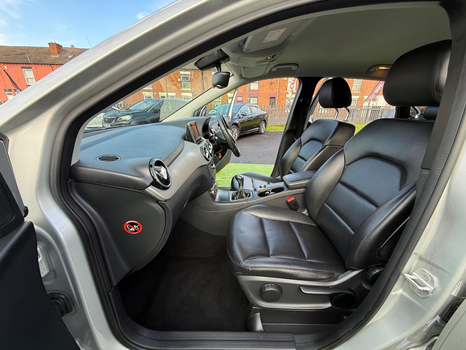 Used Mercedes-Benz B Class 2014 for sale - 76976761: Photo 29