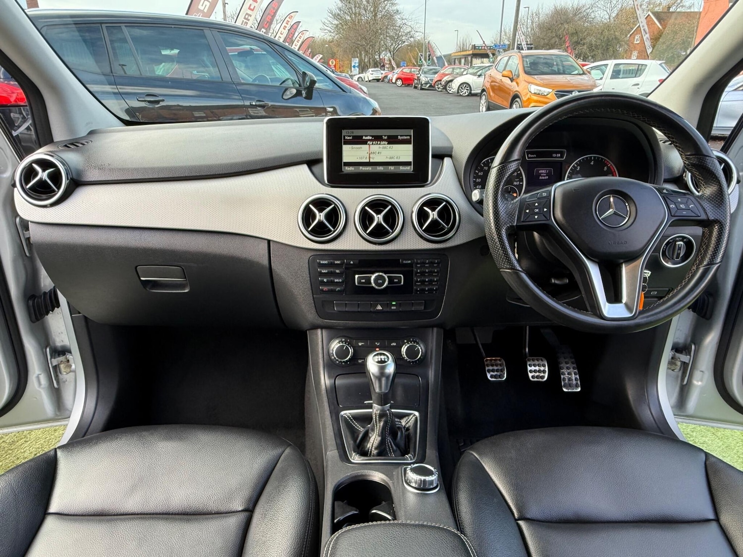 Used Mercedes-Benz B Class 2014 for sale - 76976761: Photo 36