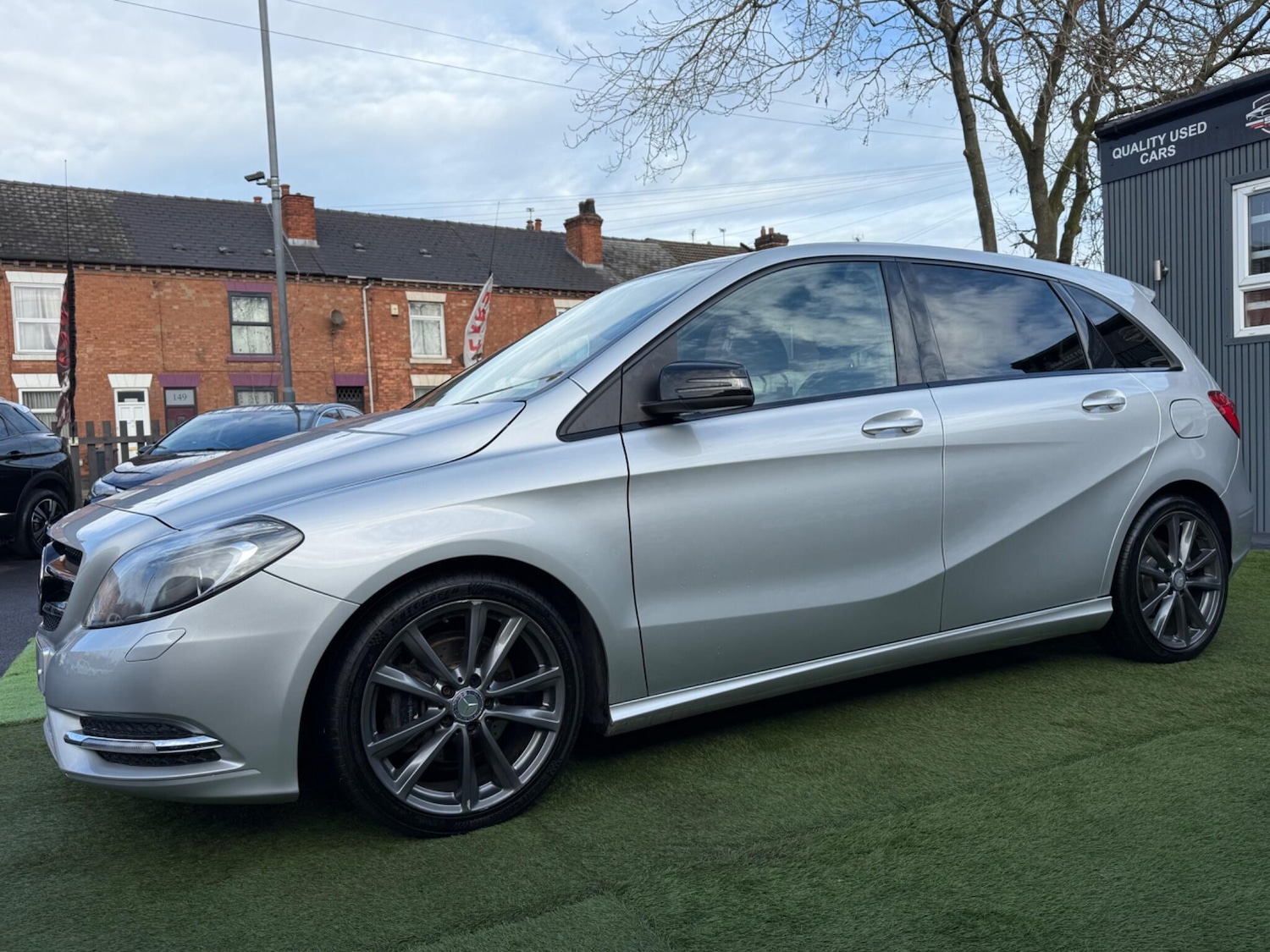 Used Mercedes-Benz B Class 2014 for sale - 76976761: Photo 9