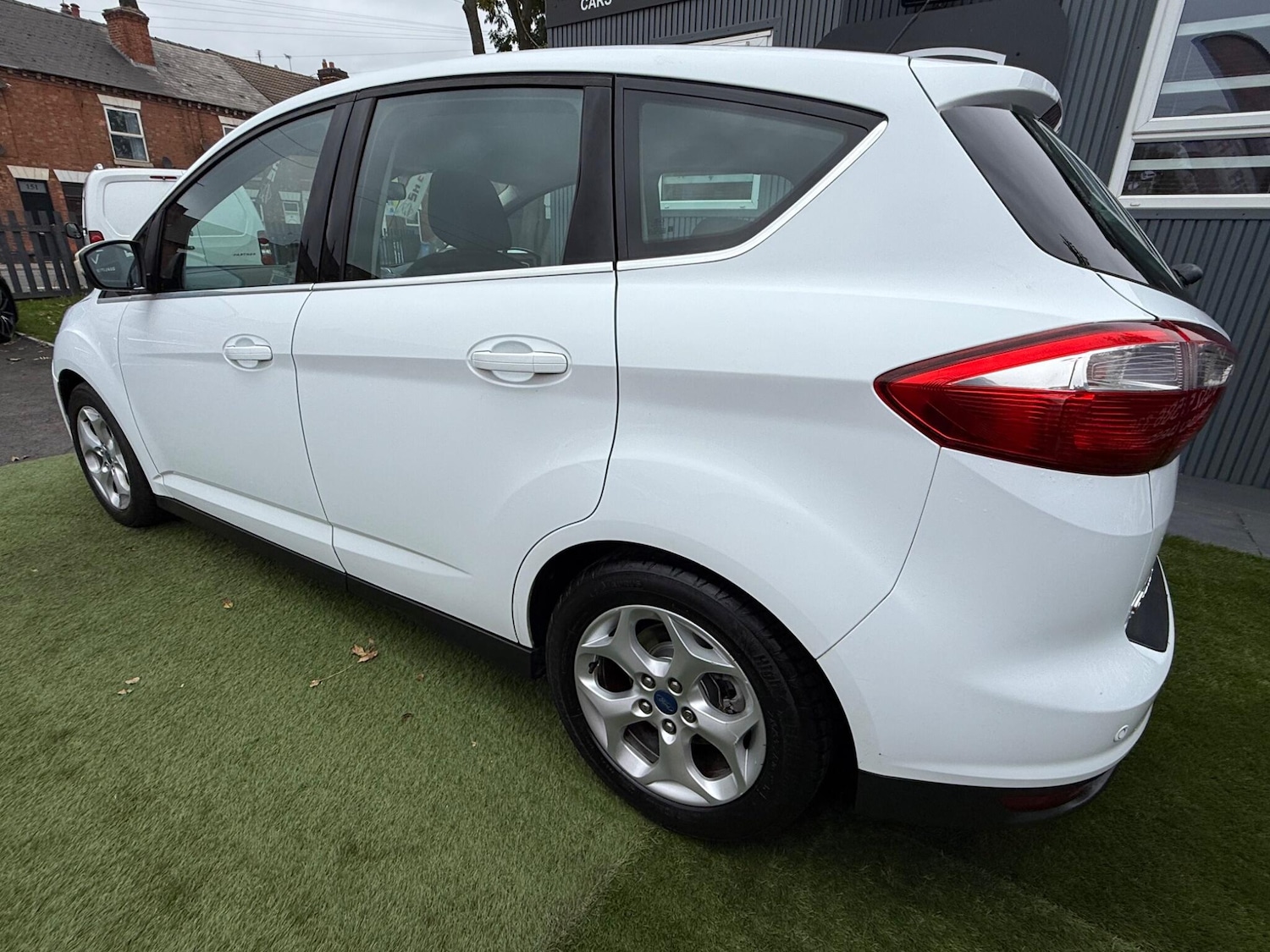 Used Ford C-Max 2014 for sale - 76703595: Photo 15